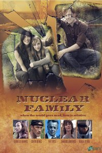 Постер к Ядерная семья / Сталкеры (1 сезон) / Nuclear Family (2012)